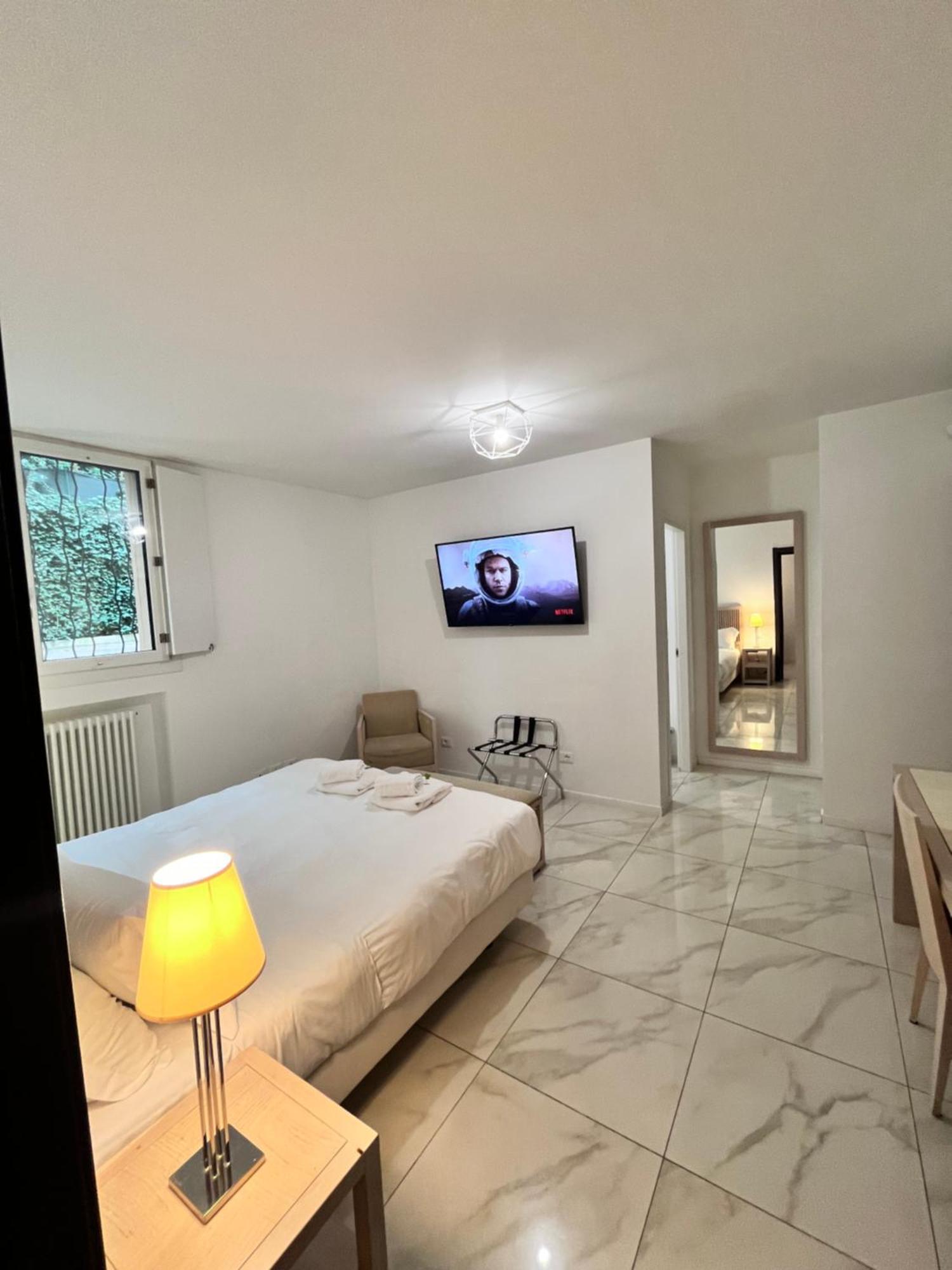 Grand Central Room Bologna Bagian luar foto
