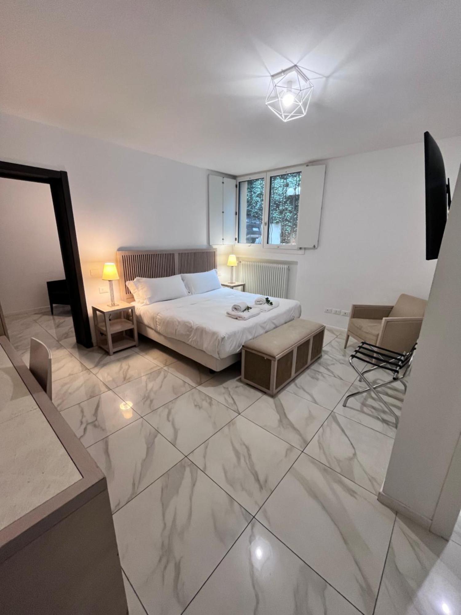 Grand Central Room Bologna Bagian luar foto